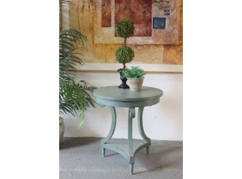 Round Top Greyed Jade Painted Accent Table - Hekman Furniture  Model 27308