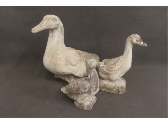 Garden Cement Momma Duck & Two Baby Ducks Figurines