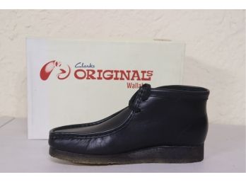 Pair Of NEW Black Leather Clarks Originals Wallabee -Size-8 1/2 M