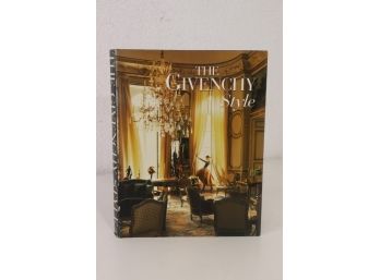 BOOK/Fashion - The Givenchy Style By Francoise Mohrt, Assouline/Vendome Press 1998