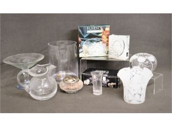Group Lot Of Contemporary Glass Serveware And Decorative Pieces