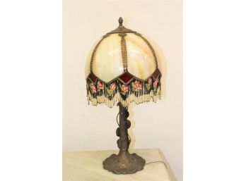 Tiffany-style Half-Dome Table Lamp With Beaded Fringe And Bronze Tone Fittings (reproduction)