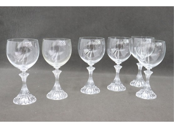 Six Elegant Wine Glasses - Sweeping Fluted Pedestal Stem
