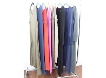 Group Lot Of Ladies Sleeveless And Long Sleeve Dresses -size M/L