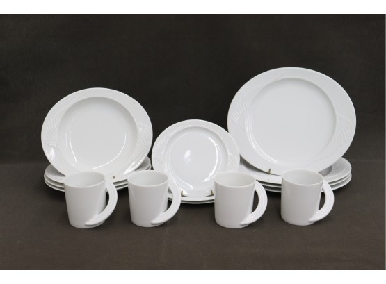 White On White Rosenthal Studio-Linie Dinnerware Selection  (Set Incomplete)