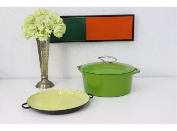 Lantoni Yellow Enameled Cast Iron Sizzling Plate And A Lodge  Dutch Oven In Green Enameled Cast Iron