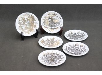 6 Italian Medieval Motif Gold Decorated Small Plates (4' Round)