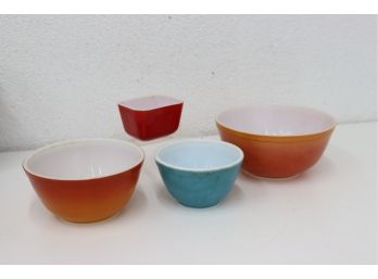Vintage Pyrex Lot: Three Colored Nesting Bowls And One  Red Small Rectangular #501