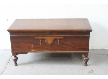 Neoclassical Style Chest On Turned Onion Bulb Legs