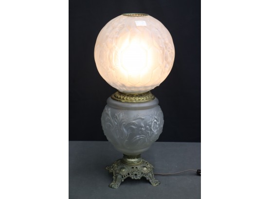 Vintage Frosted Patterned Glass Stacked Double Globe Lamp