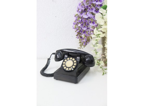 Microtel Phone Corp Model 999 Retro-Quaint Telephone In Black