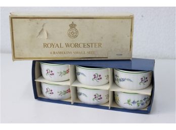 Set Of 6 Fine Oven China Ramekins - Flueri Pattern By Royal Worcester, Oven To Table, With Box