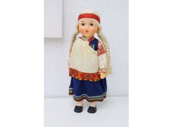 Vintage 1970s Soviet Toy Doll - Traditional Folk Clothing, Sleepy Blink Eyes, Beaucoup Dagmar Braids