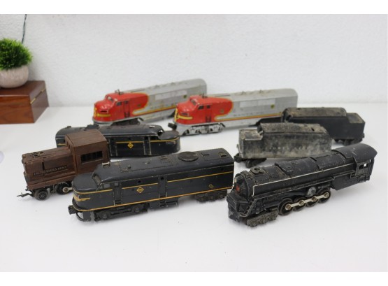 Group Lot Lionel Model Railroad Engines And Tenders -  O Scale