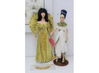 Pair Of Queens From Way Back: Cleopatra (Effanbee Doll Co.) And Nefertiti (on Stand With Name Plate)