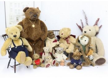 Gang Of Teddy Bears: Including Boyd's Bears T.F. Wuzzies, Bear Essentials, RBI, And More