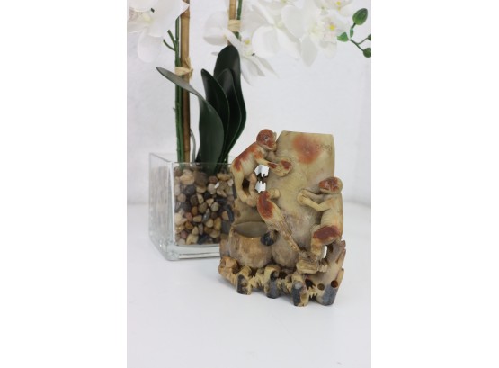 Monkey And Bird Jungle Red And Sand Onyx Carving