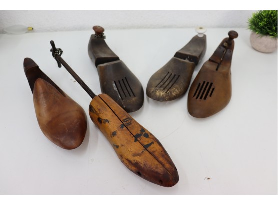 Group Lot Of Vintage Wooden Shoe Trees And Stretcher