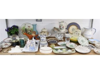 Shelf Lot: Mixed Grouping Of Colorful Vintage And Novelty Ceramic Pieces