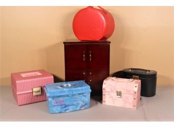 Looking Good Group Lot Cosmetics Organizers And Jewelry Boxes