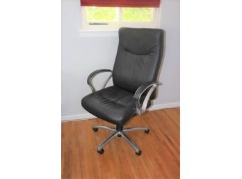 Sleek Executive Desk Chair - Retailed For $250