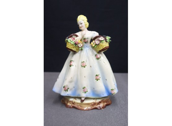 Exquisite La Dama Doppio Fiore Porcelain Figurine, Teodoro Sebelin, Signed, Italy