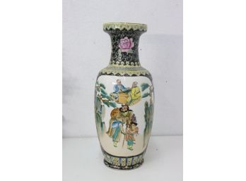 Dramatic Black And Pink Rose Collar Chinese Porcelain Vase - Red Six Character Mark On Bottom