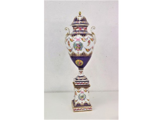 Florid Rococo-style Porcelain Lidded Urn Vase On Plinth - Gold**** No Marking On This Lot ****