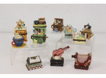 Group Lot Of Wee Cute Themed Porcelain Hinged Trinket Boxes