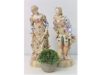 Superb Sitzendorf Porcelain Courship Pair Figurines A Gallan And His Maiden Rock Matching Duds