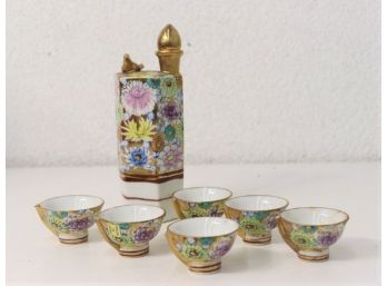Satsuma Superstar Japanese Porcelain Polychrome And Gold Tea Set  - Tea Pot And Six Cups