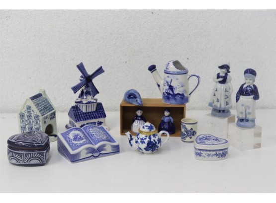 Grouping Of Blue Delft Small Traditional Figurines And Boxes - Holland, Spode, Japan