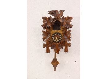 Five Leaves Bird In Flight German Black Forest Style Cuckoo Clock