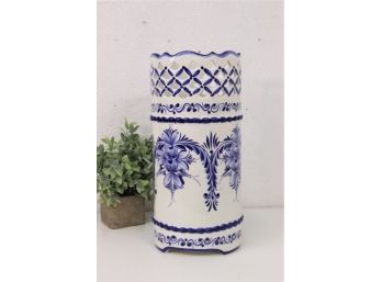 Portuguese Hand-Painted Reticulated Umbrella Stand - #886, Possible RCCL Mark On Bottom