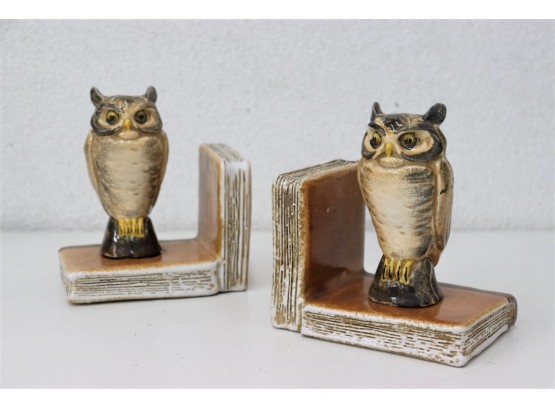 Kitsch-adjacent Italian Ceramic Owl Bookends