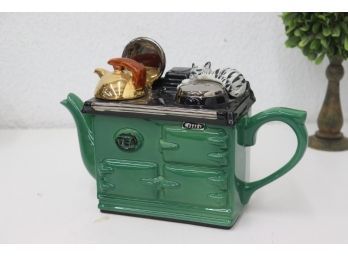 Novel-Tea Lot 1 Of 2: Green Oven Figural Tea Pot By Swineside Ceramics, England