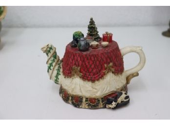 Christmas Splendor Decorated Musical Tea Pot