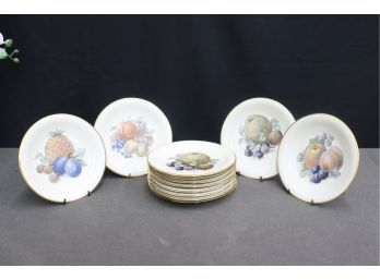 Twelve Hutschenreuther Margarte Pattern Fruited Plates (8' Round)