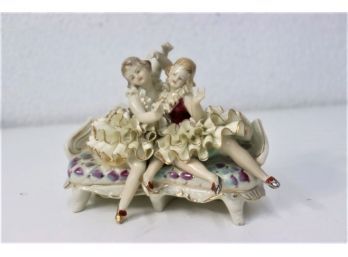Deux Ballerina On Sofa Procelain Hand Painted Vintage Figurine