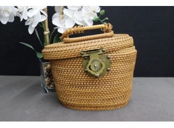 Nantucket Style  Lidded Basket With Brass Fittings   Lid Needs To Be Reattached