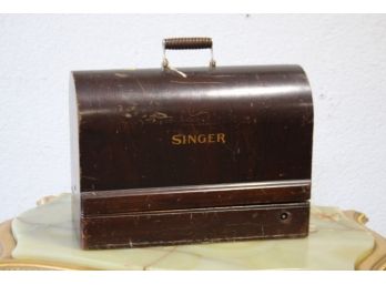 Antique Singer Manufacturing Co. Sewing Machine In Classic Wooded Dome Case, #AB804541