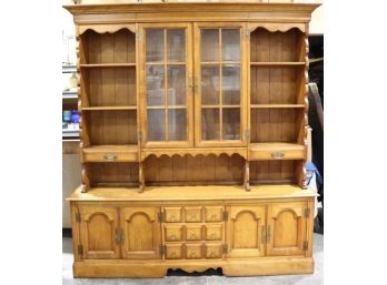 Colassol Early American Style Golden Oak China Cabinet On Low Buffet