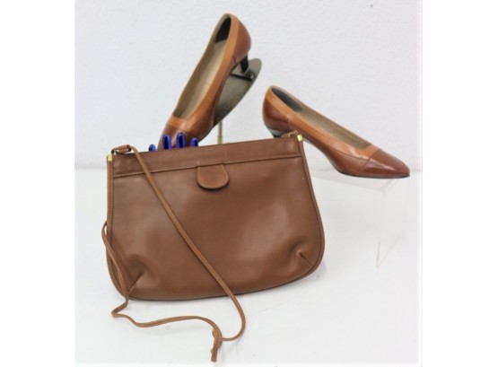 Vintage Leather No. 40 Ghurka Escort Bag & Pair Of Eclisse Aire Pumps Size 7.5M