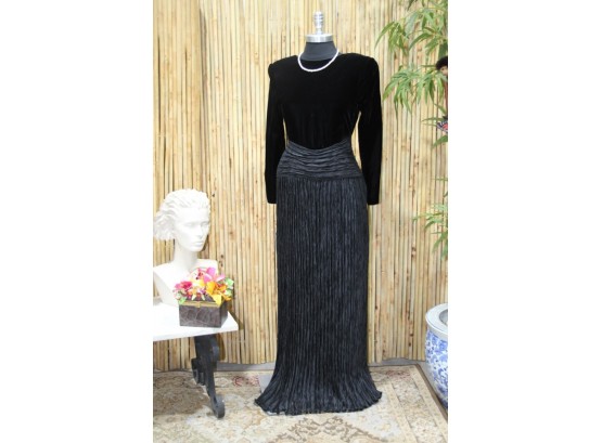Elegant Black & Charcoal Crepe Floor Length Evening Dress
