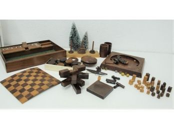 Group Lot Of Vintage Wooden Table Games And Puzzlers