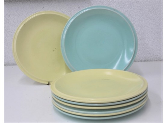 Set Of 8 Ultra California Dinner Plates - Vernon Kilns Authentic California Pottery, 4 Yellow And 4 Blue
