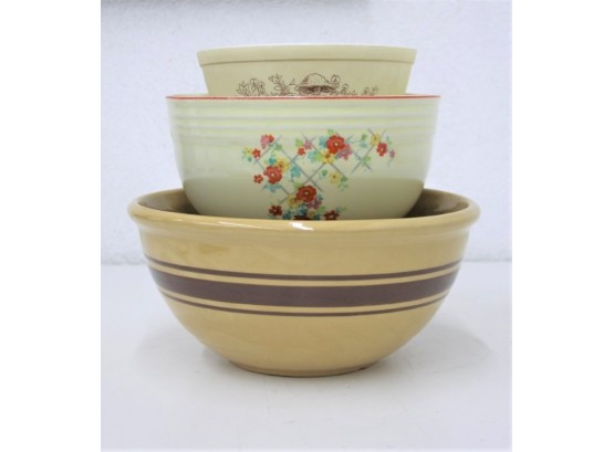 Three Mixing Bowls, Including Pyrex And Hall's Superior Quality Kitchenware