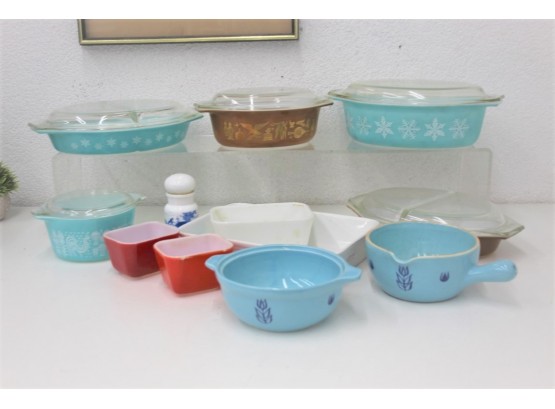 Super Tasty Group Lot Of Vintage Pyrex And Cronin Baking  And Serving Dishes