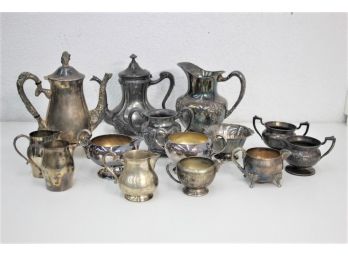 Big Grouping Of Vintage Teapots And Creamer/sugar Vessels - Metal And Silverplate