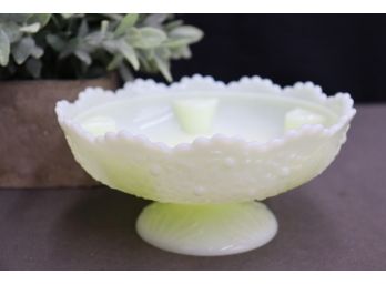 Charming Vintage Yellow Satin Custard Milk Glass Candle Bowl, Daisy And Berry Pattern